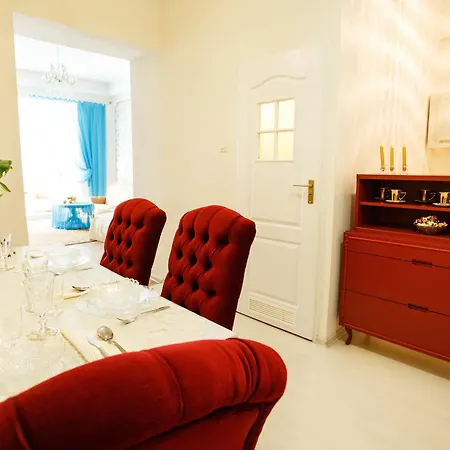 Boutique - Center - Kazimierz Aparthotel 3*